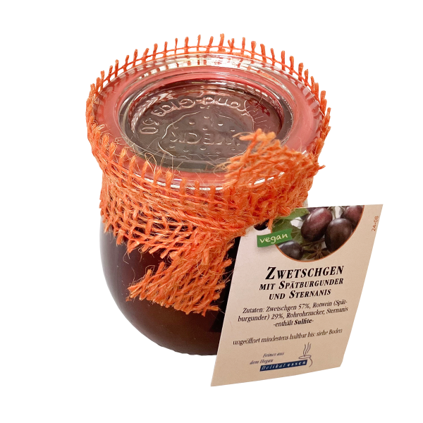 Zwetschgen mit Spätburgunder und Sternanis